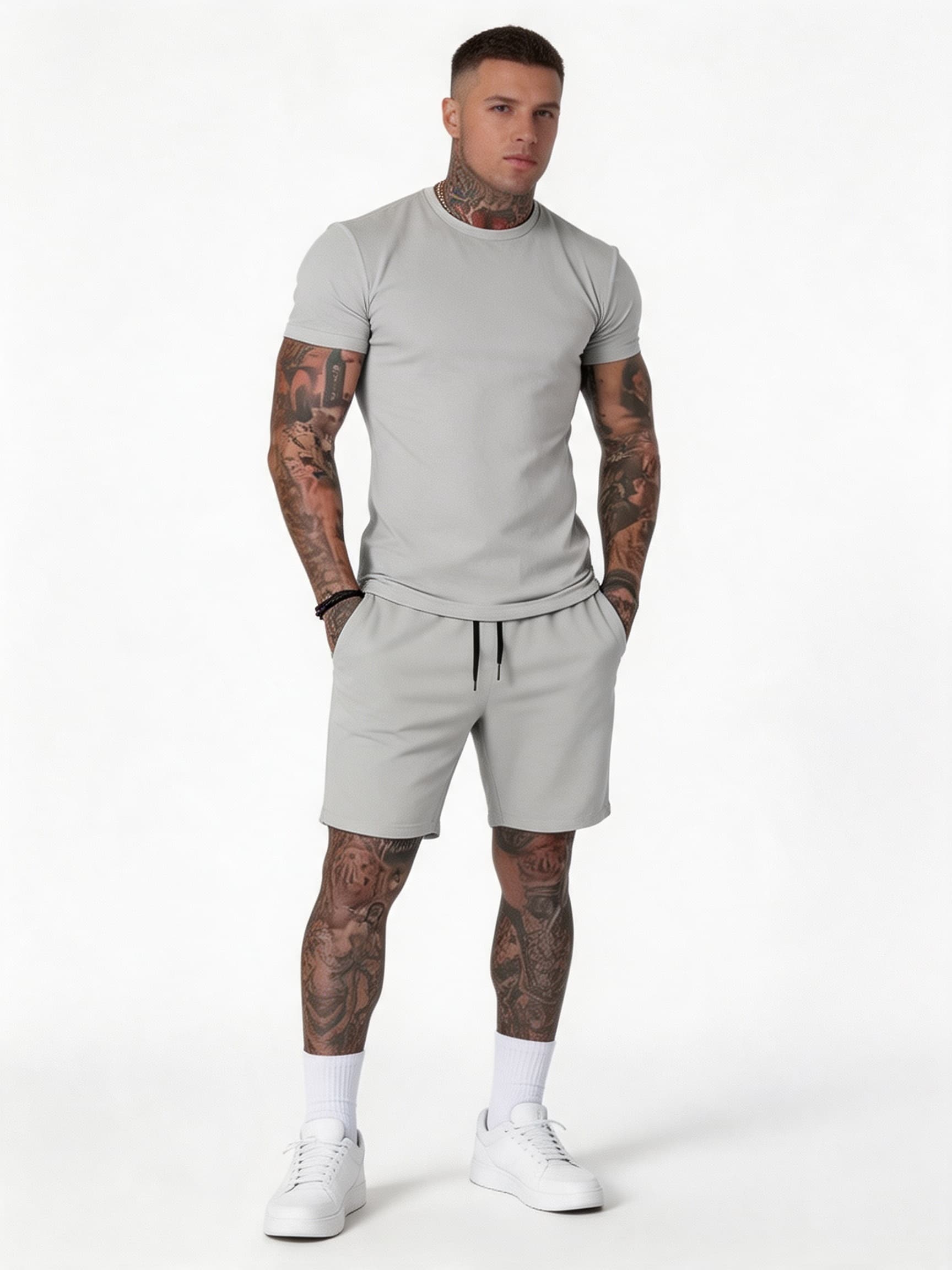 Conjunto Deportivo Informal de - Women And Men Fashion reseña y precio